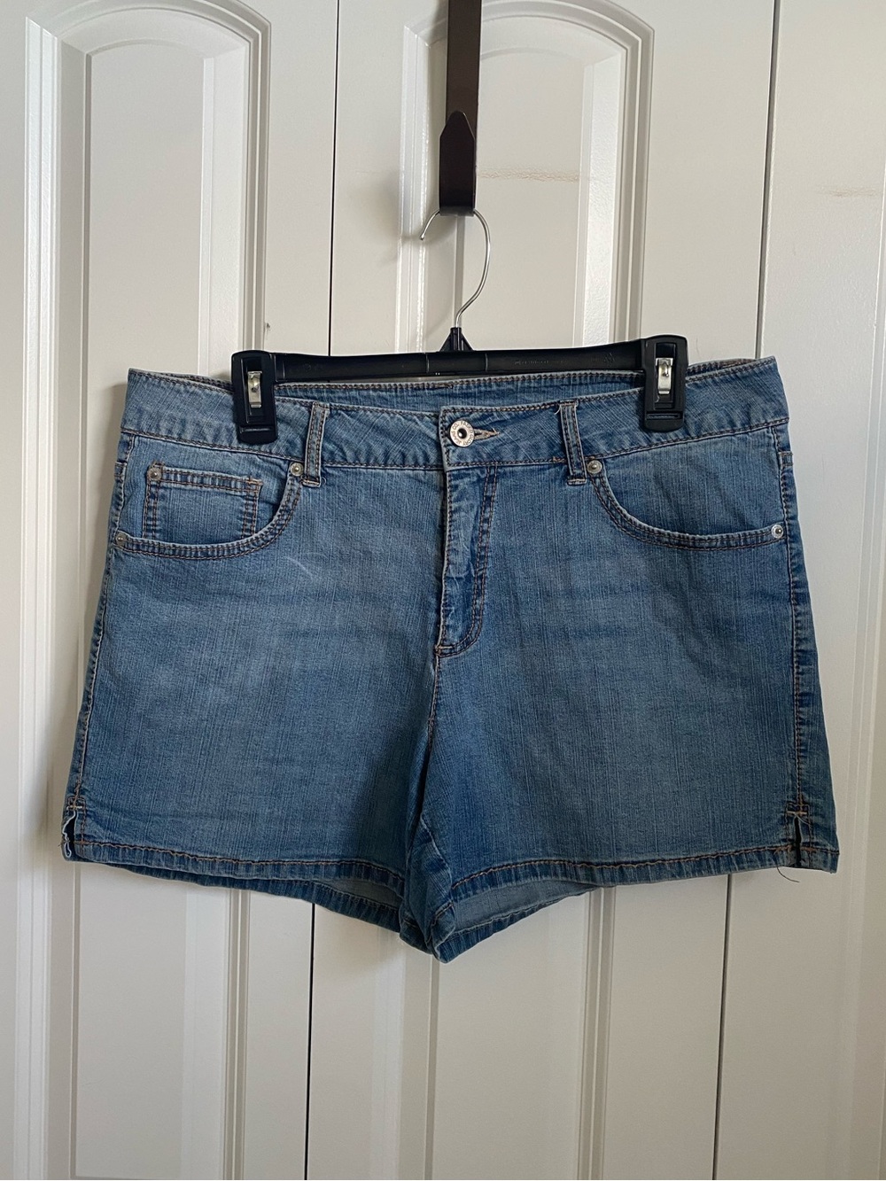 Faded Glory Light Blue Denim Jean Shorts